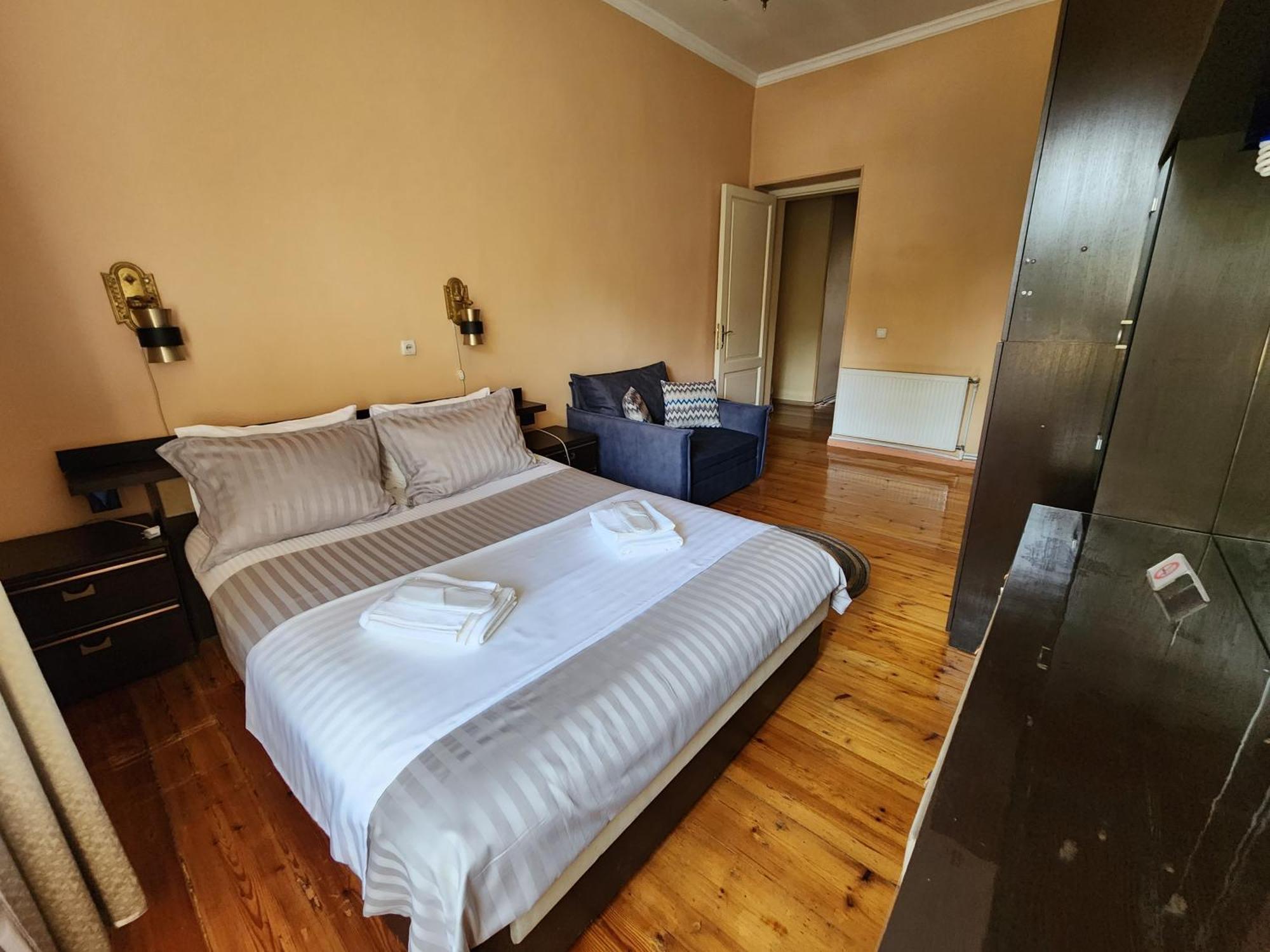 Riverside Baratashvili Apartment Tiflis Exterior foto
